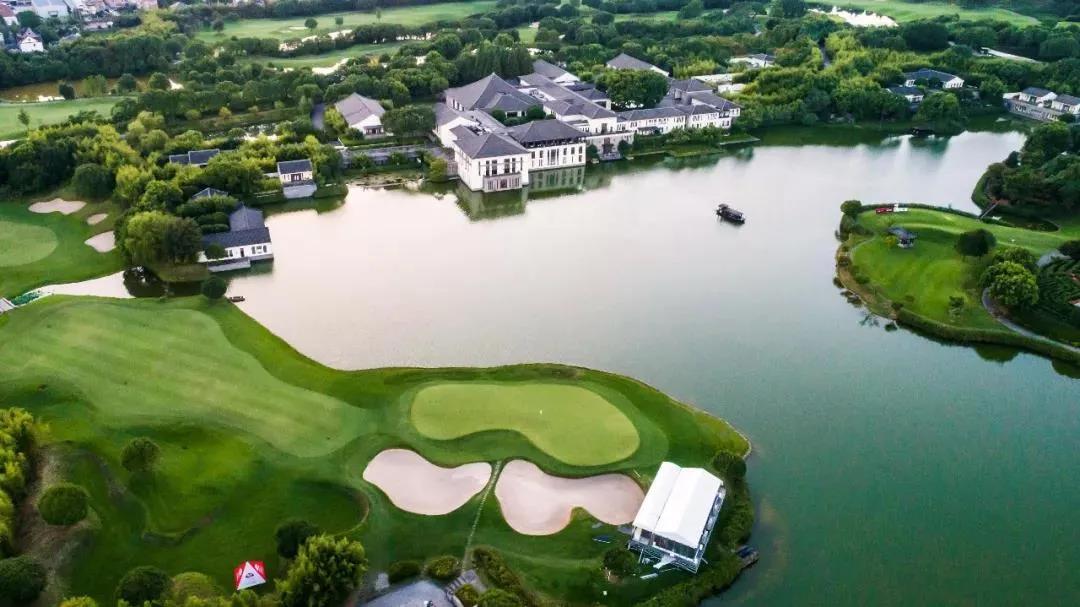 富春山居高尔夫球会