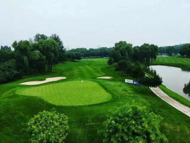 东方明珠高尔夫球会