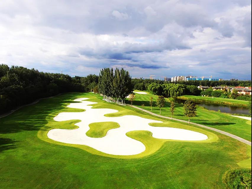 艾力枫社高尔夫球会