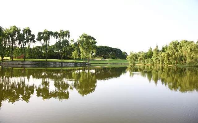四川国际高尔夫球会