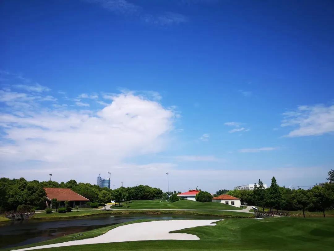 华凯乡村高尔夫球会