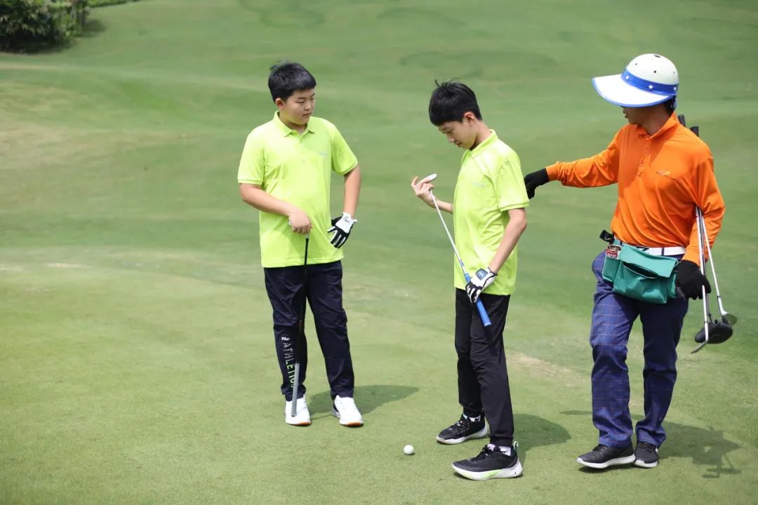 学高尔夫的孩子到底赢在哪里？