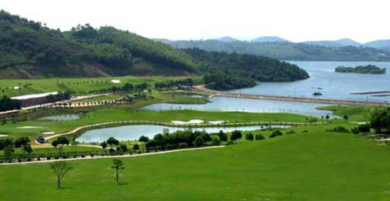 石门山高尔夫球会