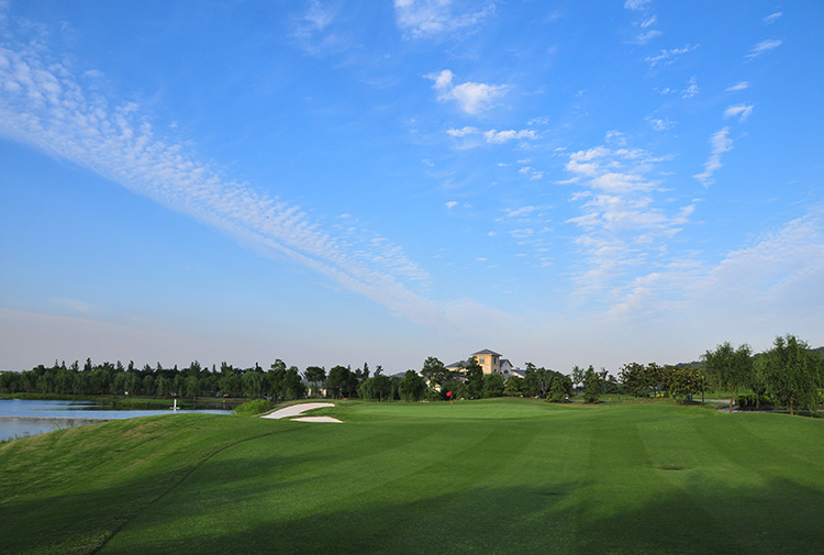 天马乡村高尔夫球会
