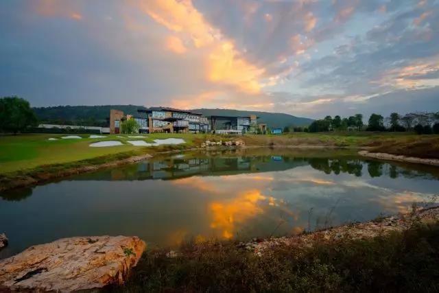 武汉驿山高尔夫球会