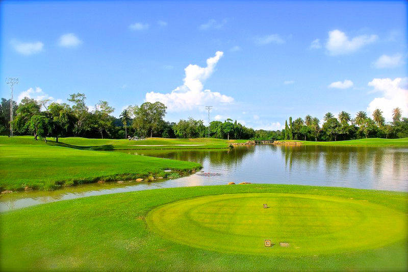 芭提雅莱查邦+七珍+暹罗5天4晚3球