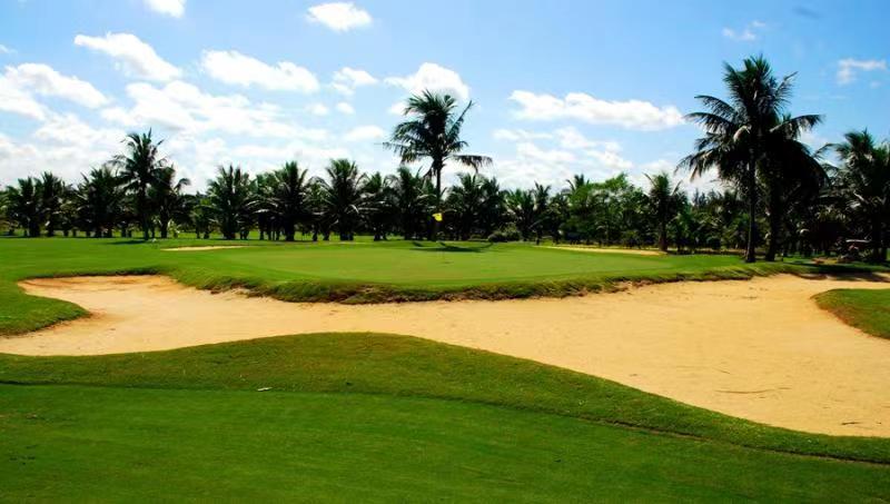 依必朗高尔夫球会