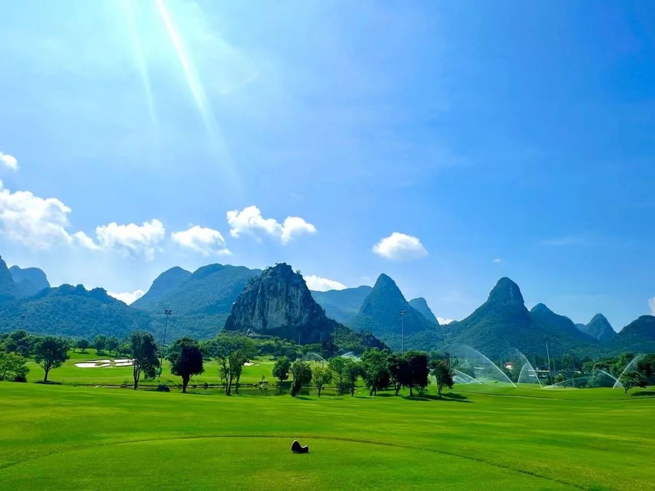桂林乐满地+山水高球套餐