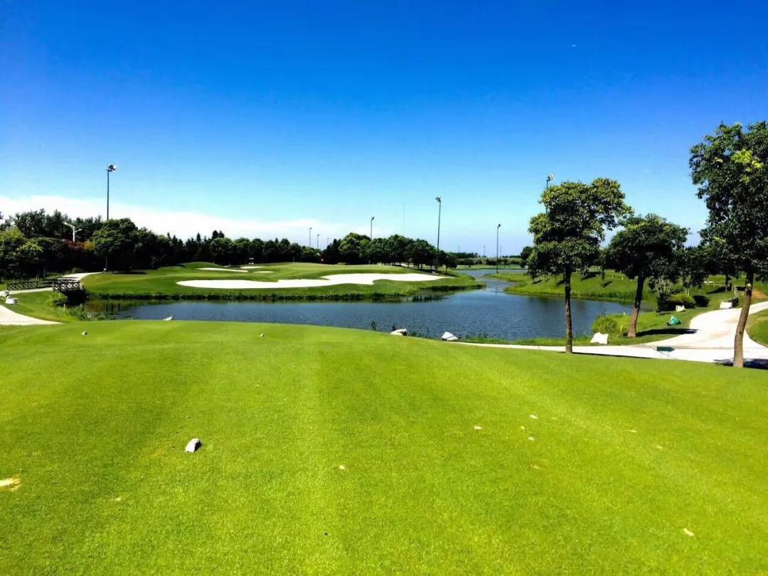 华凯乡村高尔夫球会