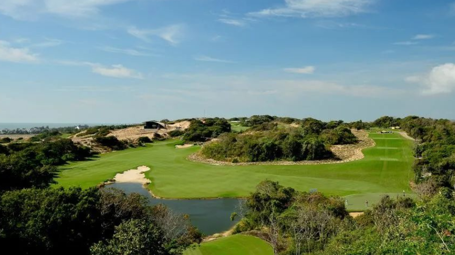 越南岘港5天4晚4场球