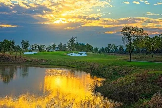 武汉驿山高尔夫球会