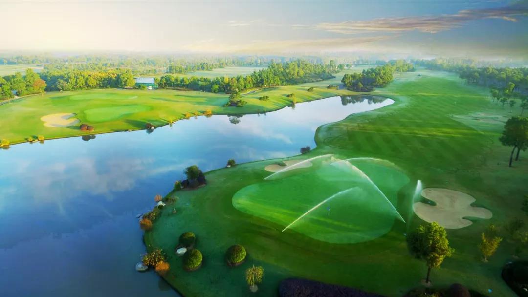 湖北飞鹭林高尔夫2天1晚2球套餐