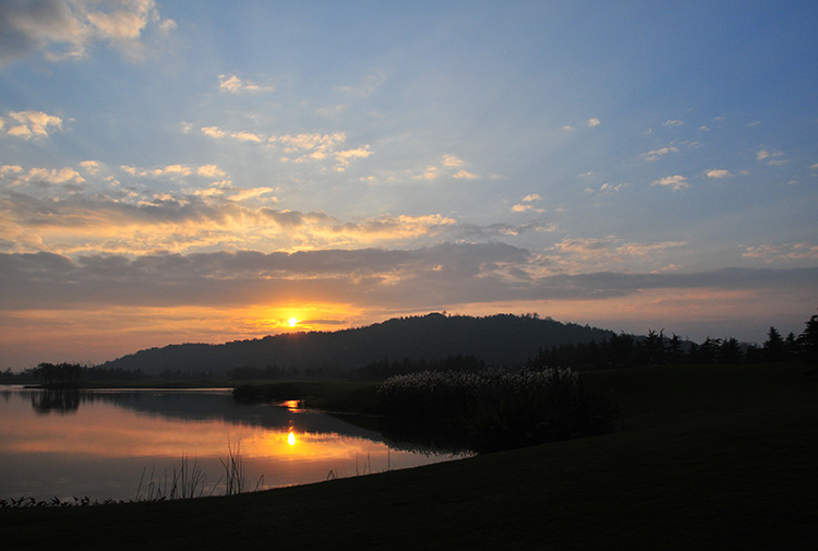 天马乡村高尔夫球会