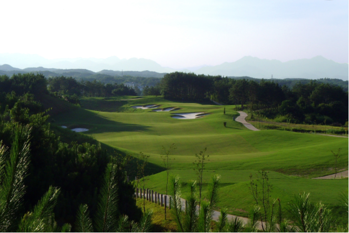 黄山松柏高尔夫球会