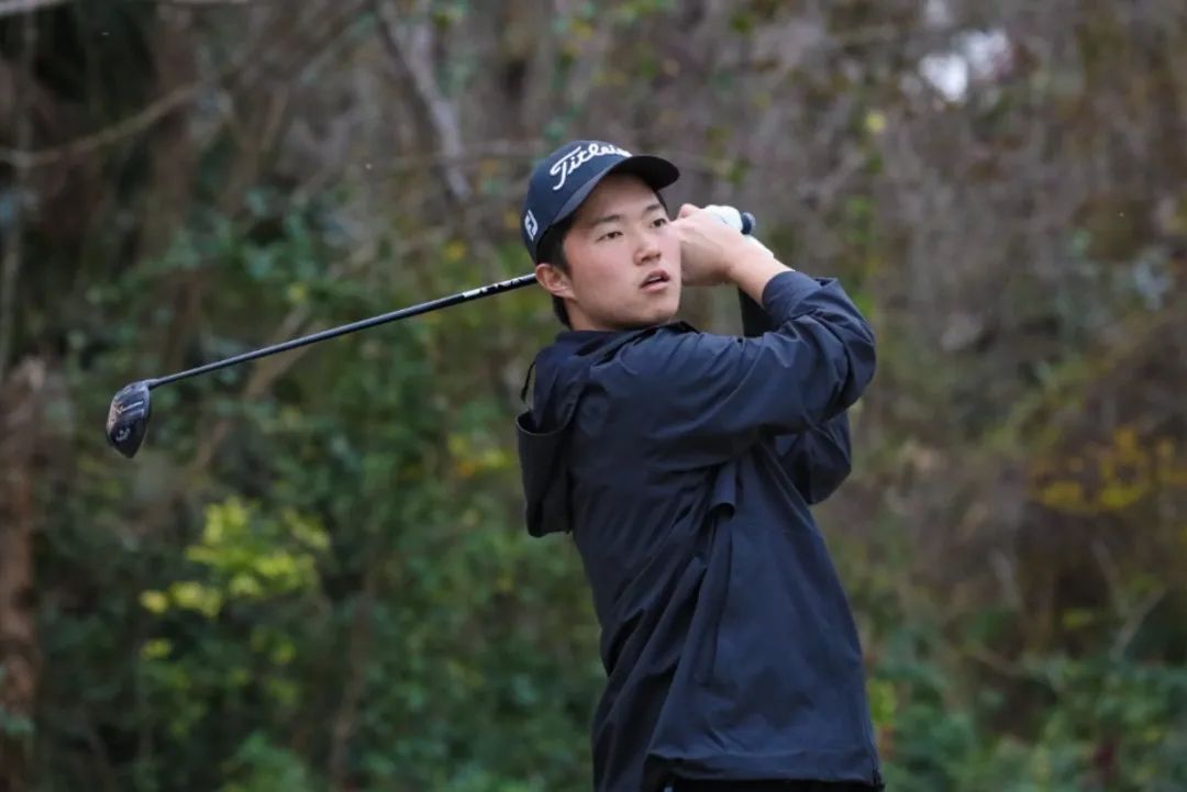 心态、挑战与选择：缪亚圻的高尔夫升学经历解析