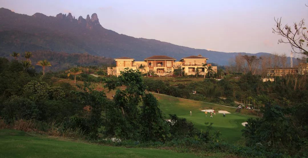 七仙岭温泉高尔夫球会