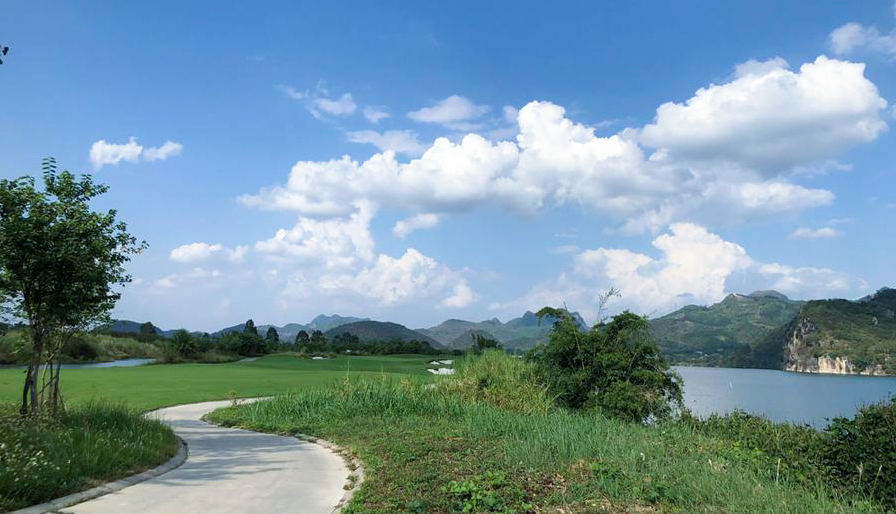 柳江国际高尔夫球会