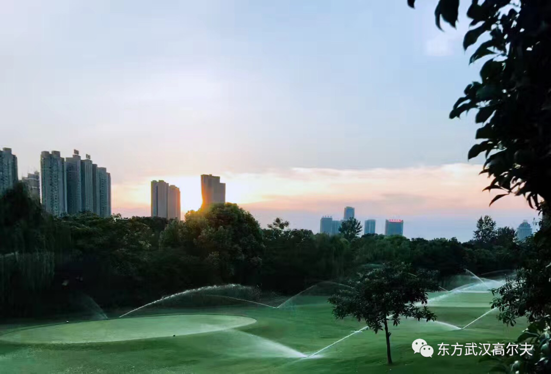 武汉东方高尔夫球会