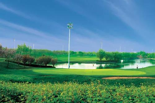 青岛华山高尔夫球会