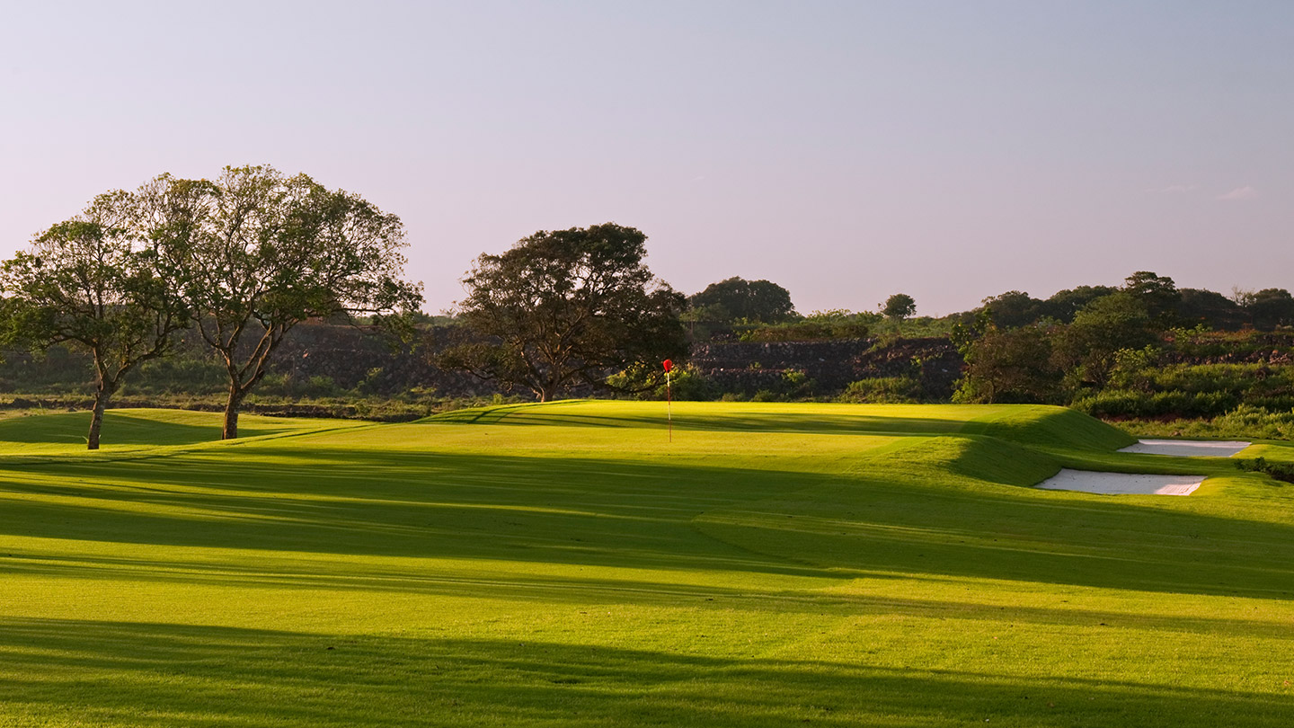 海口观澜湖南区3天2晚2球套餐C