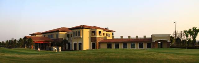 九桥高尔夫球会