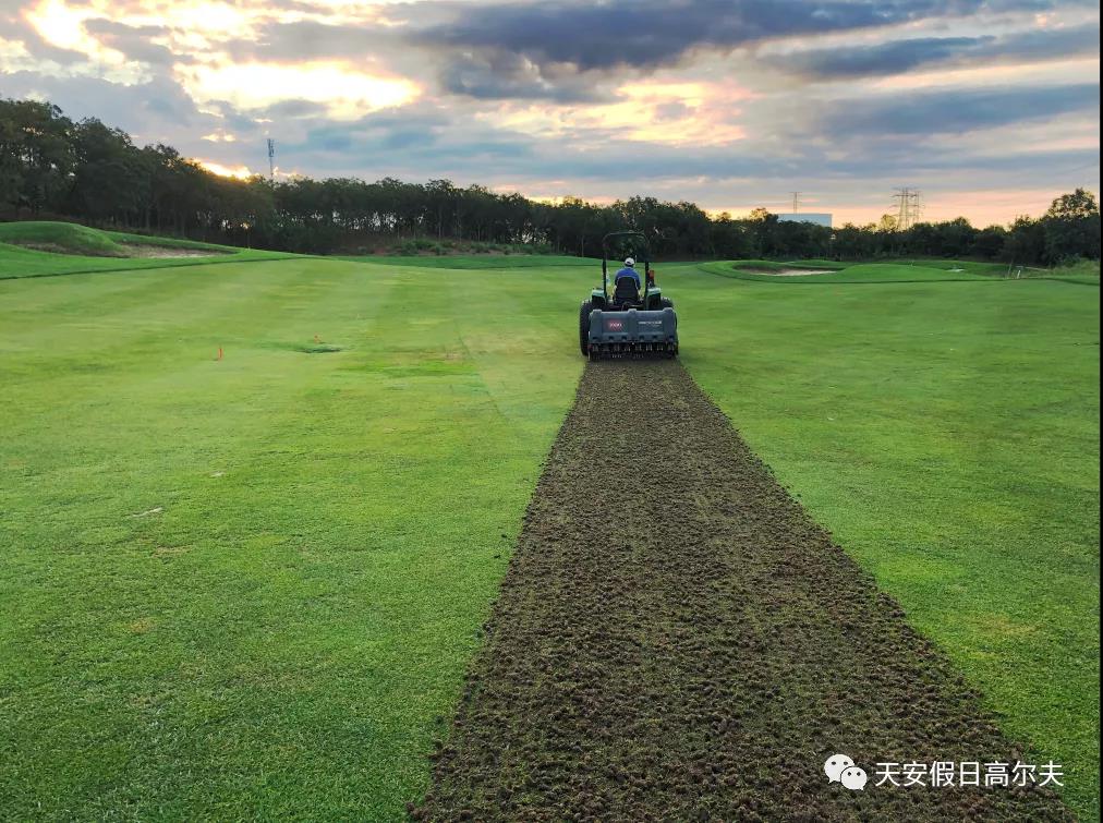天安假日高尔夫球会