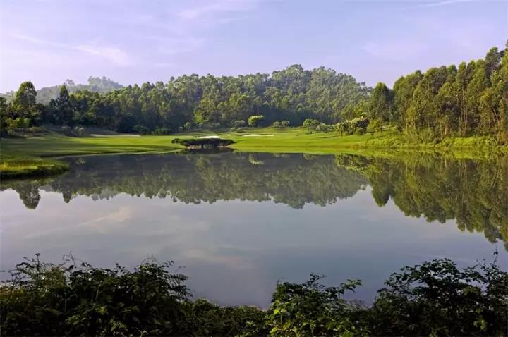 深圳观澜湖高尔夫球会