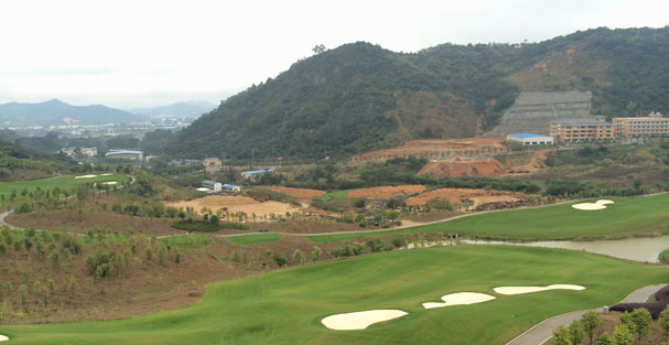 东南花都高尔夫球会