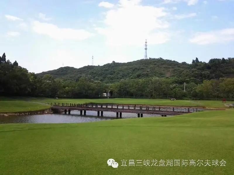 宜昌龙盘湖高尔夫球会