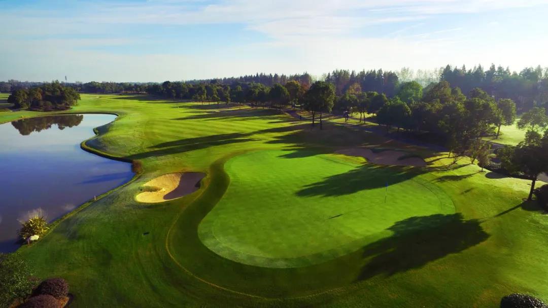湖北飞鹭林高尔夫2天1晚2球套餐