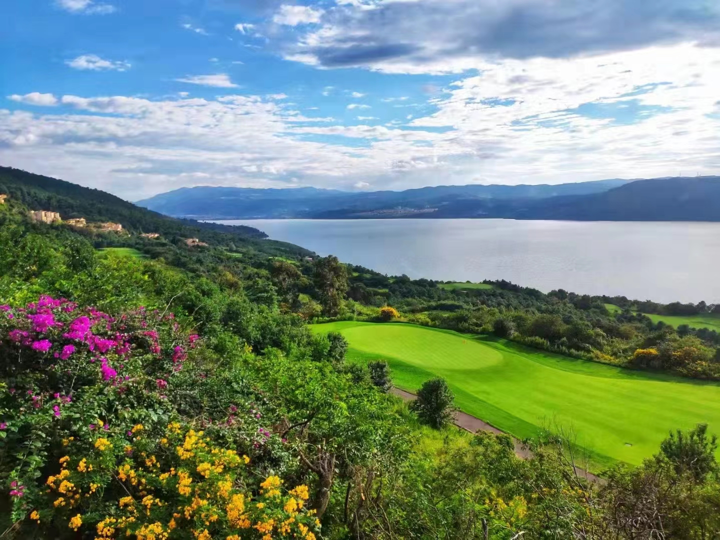 春城+玉龙湾4天3晚3球