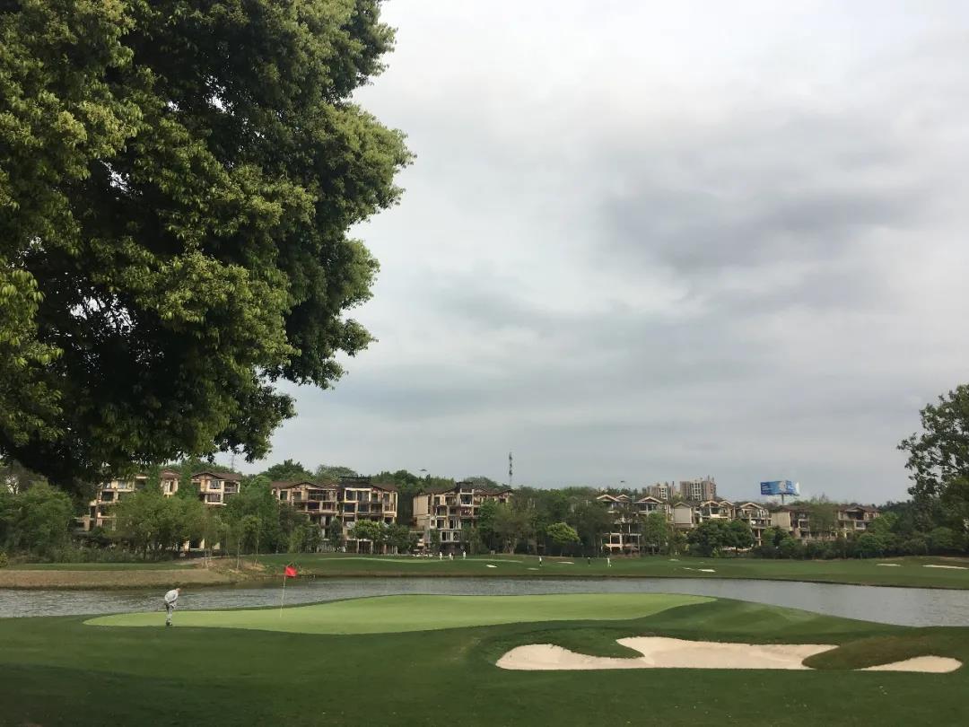 重庆保利高尔夫球会
