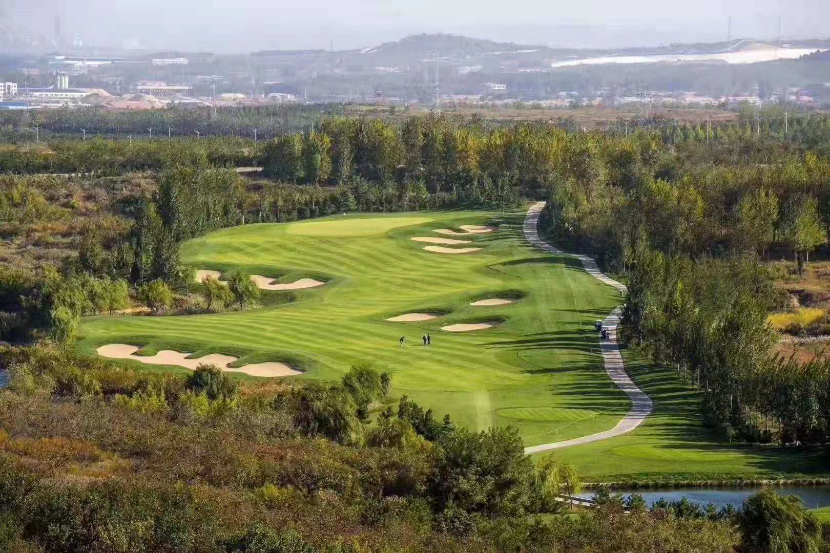 青岛国际+领海+桃园江景4天3晚3球行程