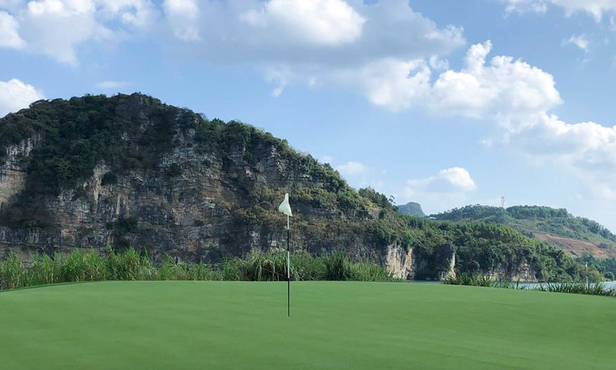 柳州国际+卧龙湖  2天1晚2球行程