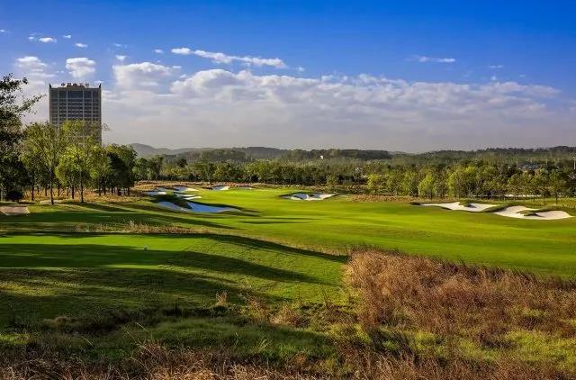 武汉驿山高尔夫球会