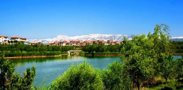 新疆雪莲山高尔夫球会