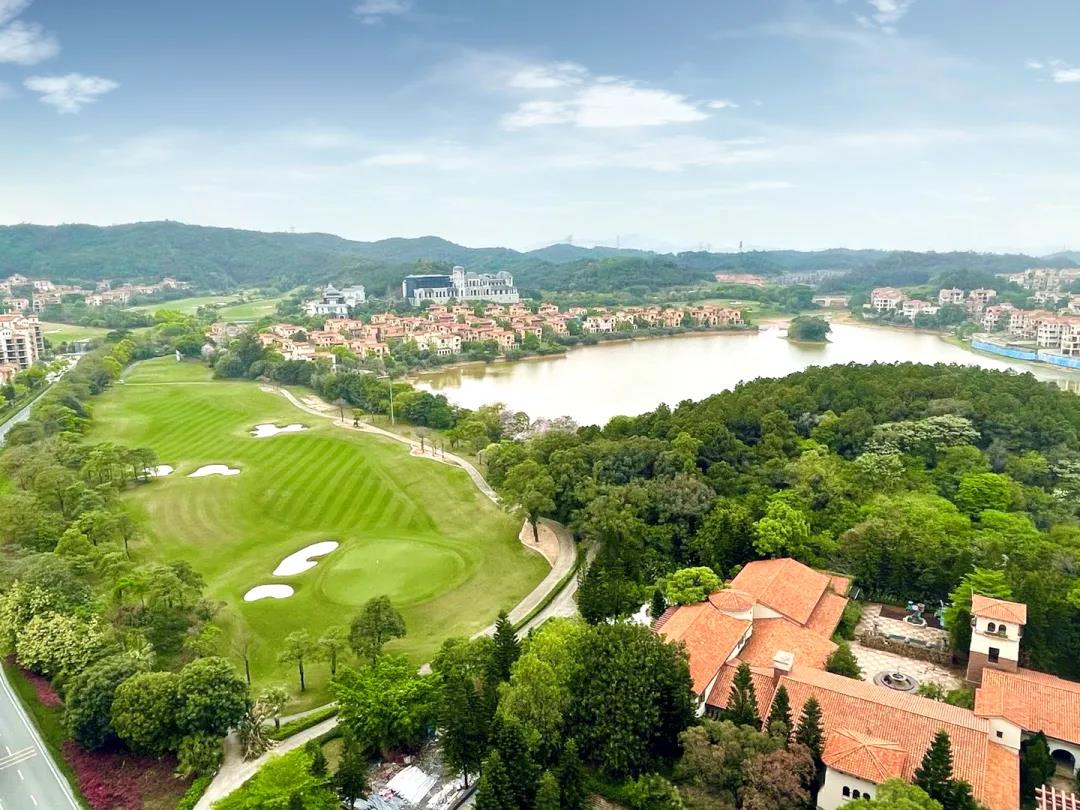 山语湖高尔夫球会