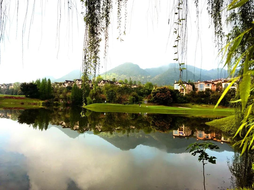 重庆保利高尔夫球会