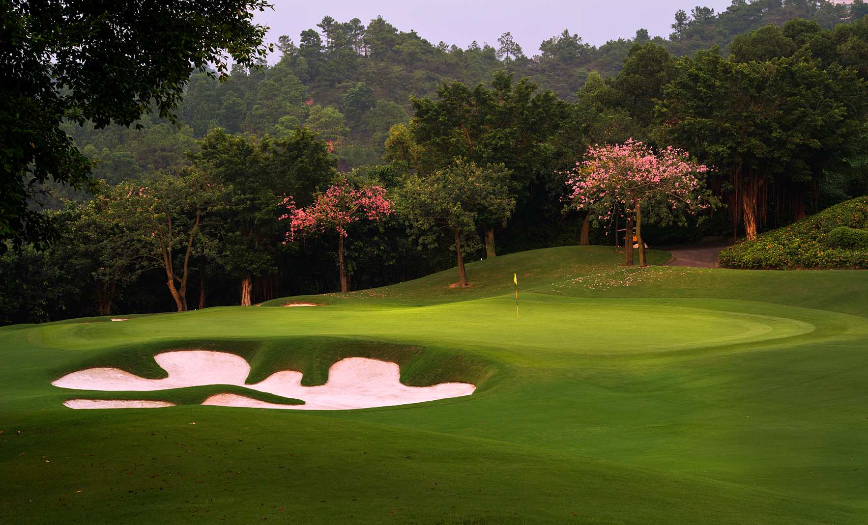 中山温泉+长江3天2晚3球行程